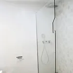 Super Front Line Modern New Apartm شقة *