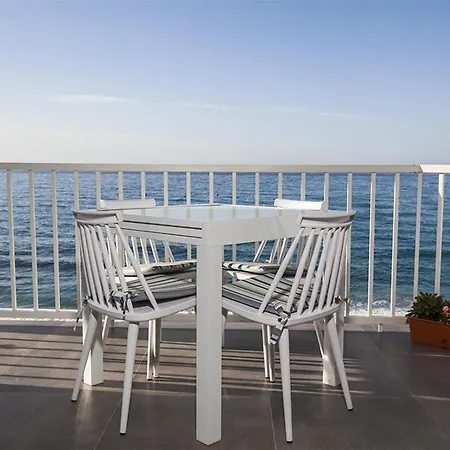 Super Front Line Modern New Apartm شقة *