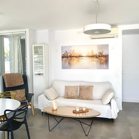 Super Front Line Modern New Apartm شقة *