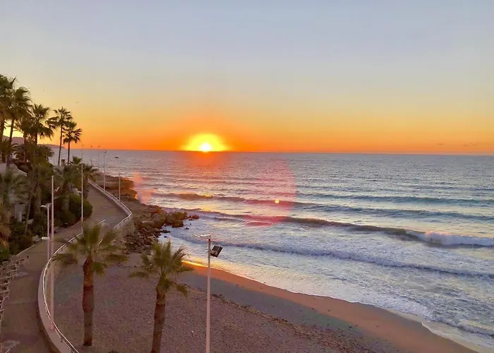 Super Front Line Modern New Apartm Apartmán *