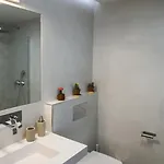 Super Front Line Modern New Apartm Apartamento